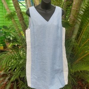 NWT Island Company 🌴
Charter Shift Dress🌺